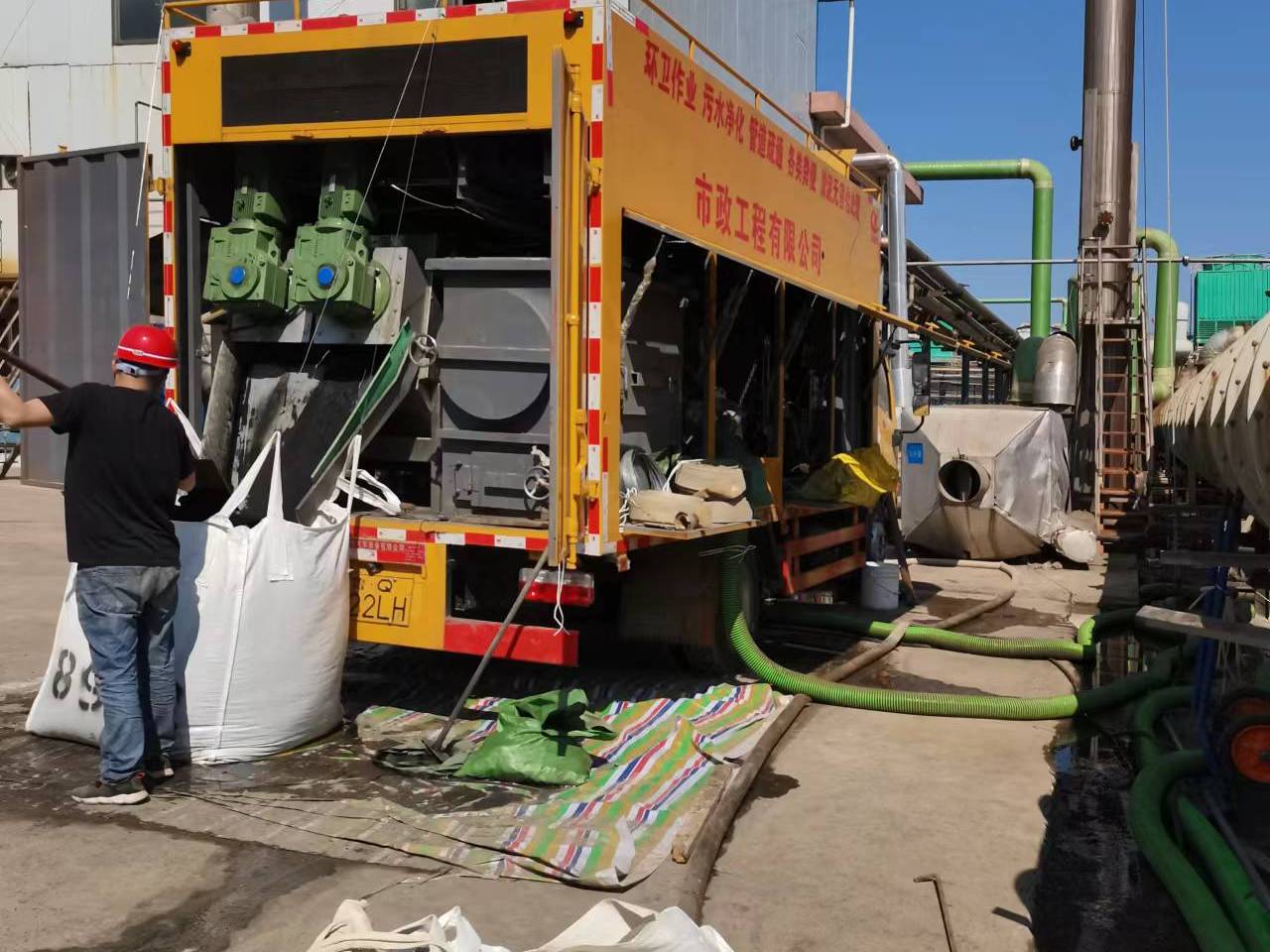 汤阴淤泥压干处理